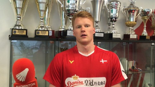 乒乓球作为 乒乓球作为