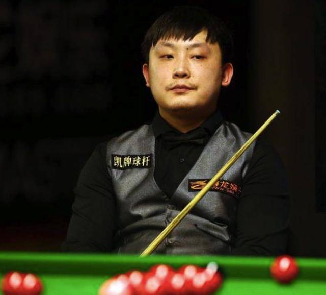 密切关注超 密切关注超